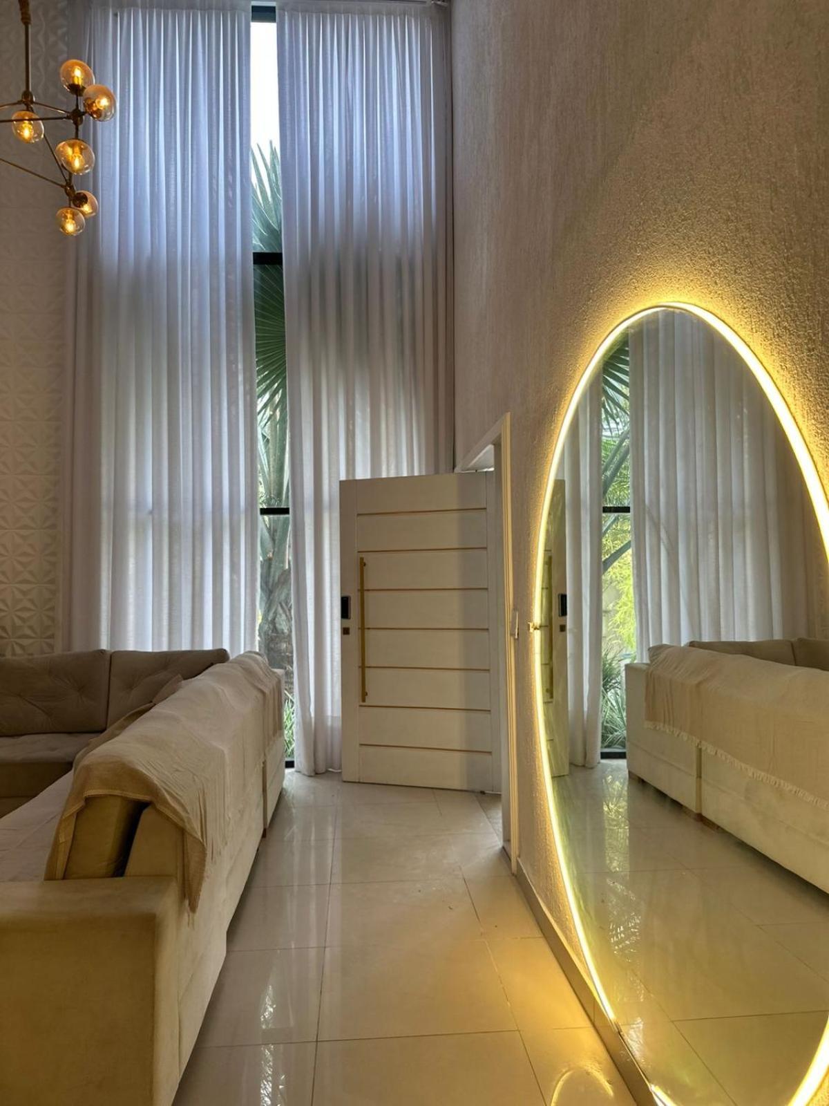 Casa De Luxo Com Piscina