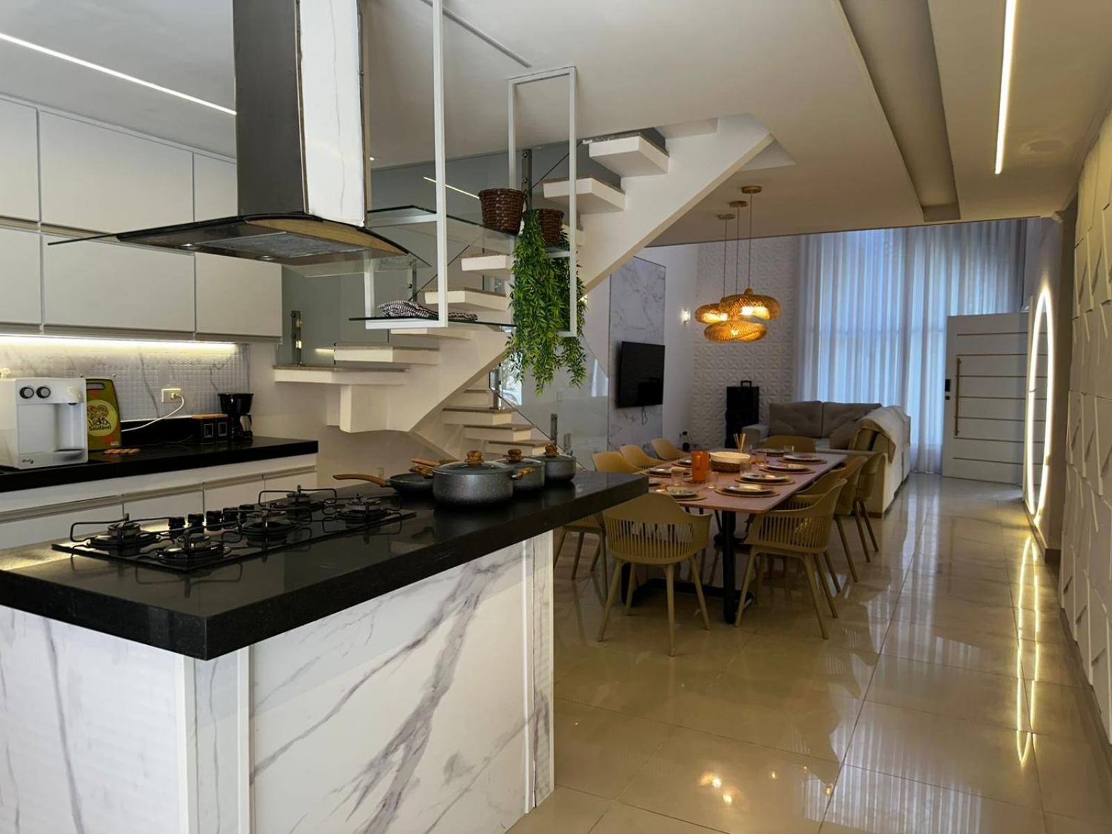 Casa De Luxo Com Piscina Holiday home *